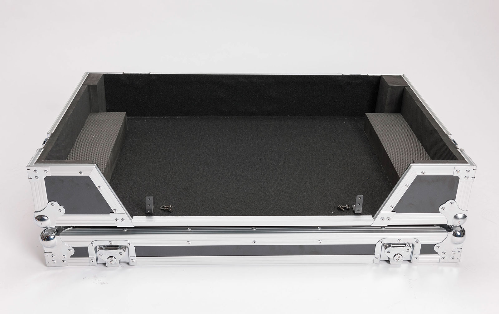 Magma DJ-Controller Case XDJ-XZ 19" black/silver (40997)