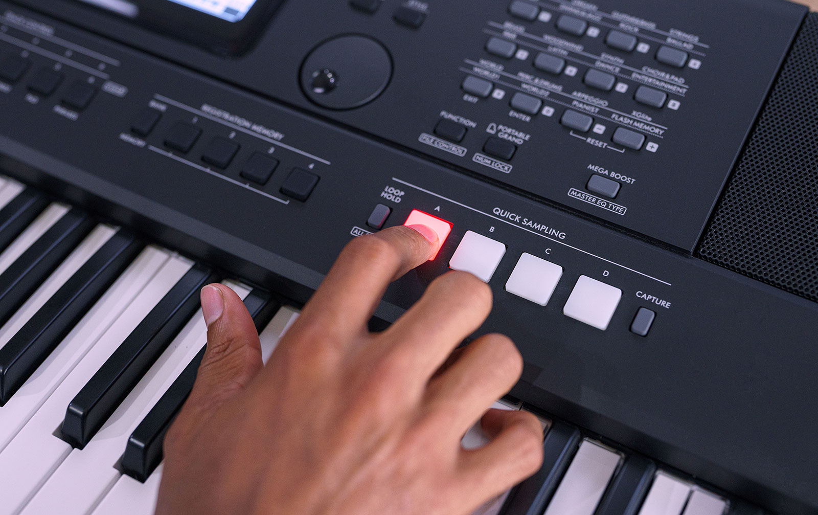 Yamaha PSR-E473