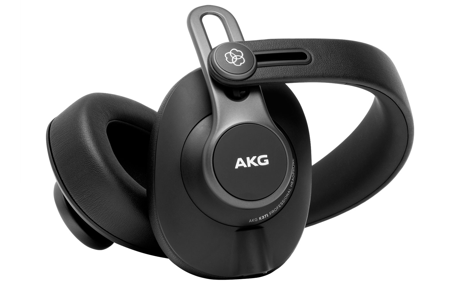 AKG K371