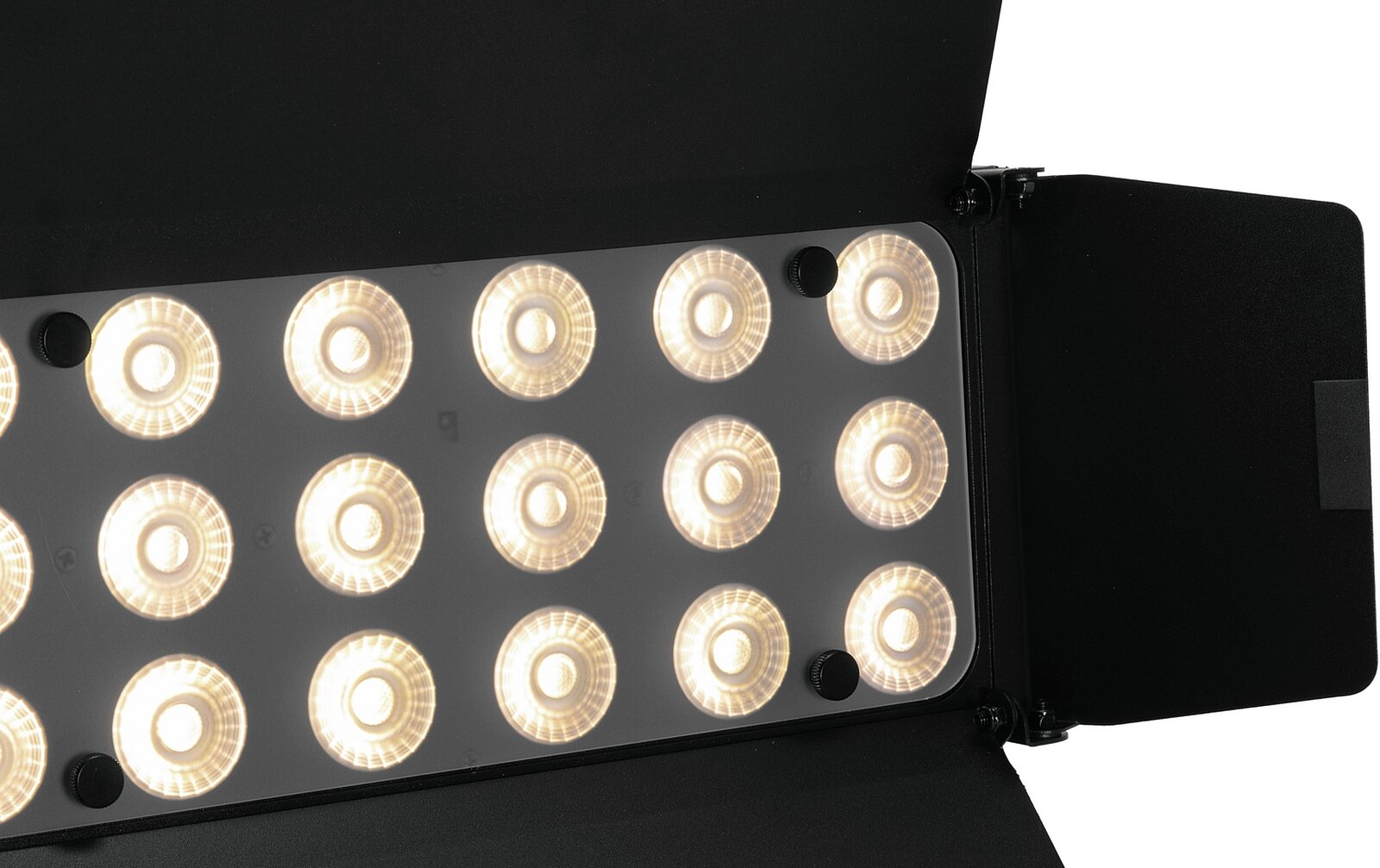 Eurolite LED CLS-18 QCL RGB/WW 18x7W