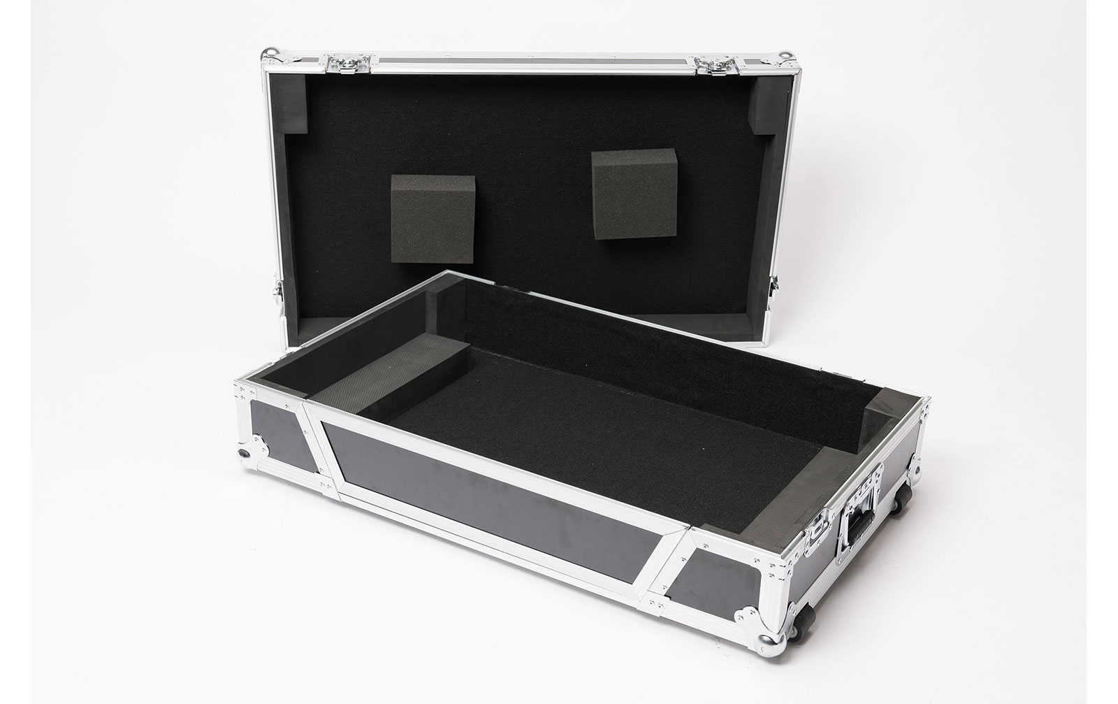 Magma DJ-Controller Case XDJ-XZ 19" black/silver (40997)