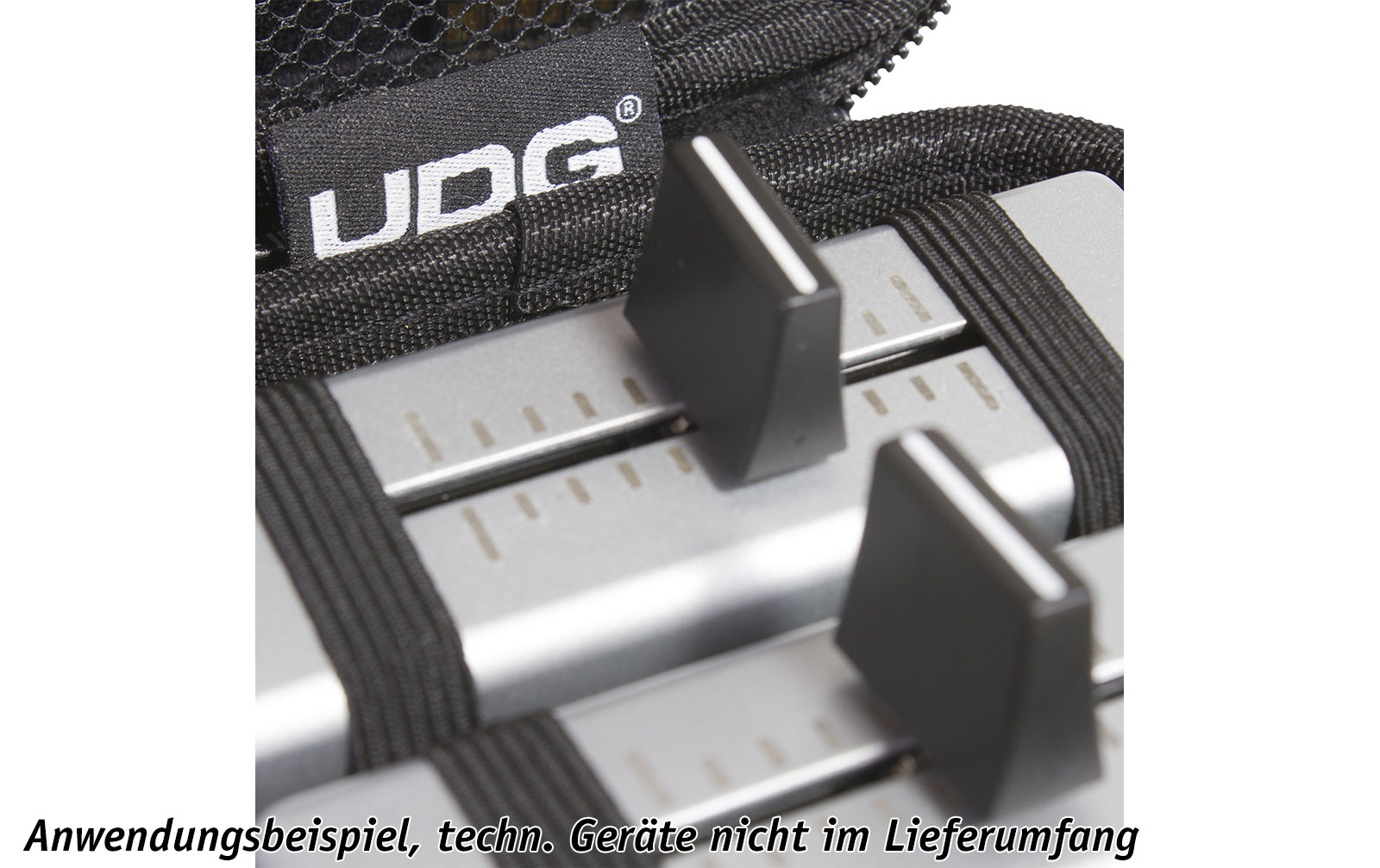 UDG Creator Portable Fader Hardcase Medium Black (U8472BL)