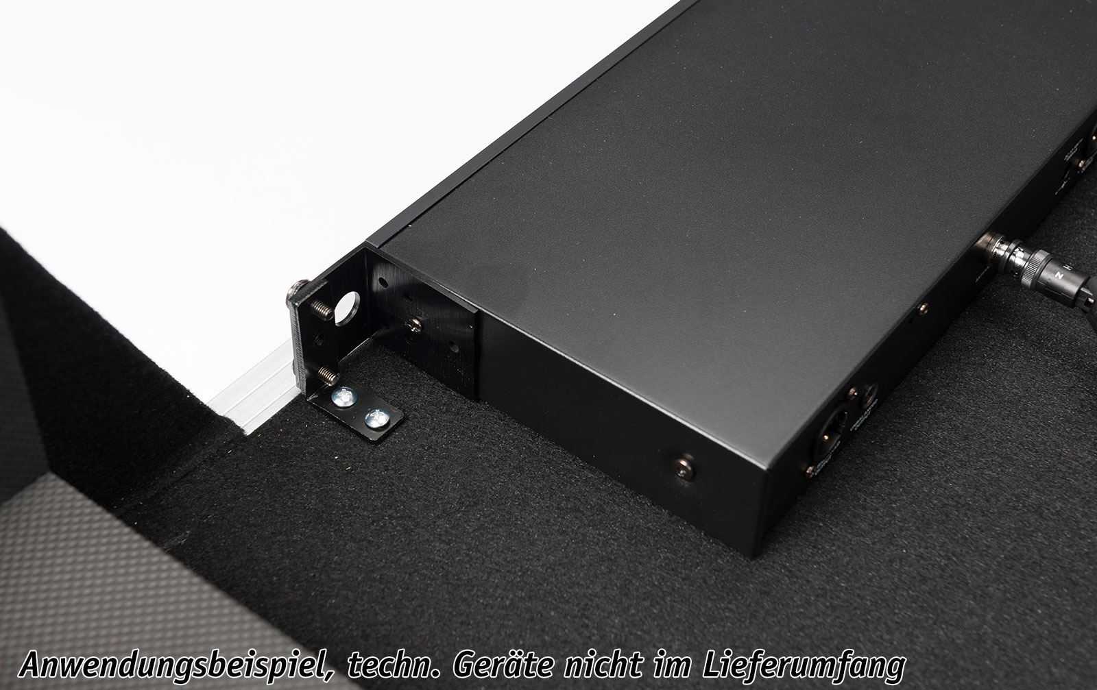 Magma DJ-Controller Workstation XDJ-XZ 19" black/silver (40998)