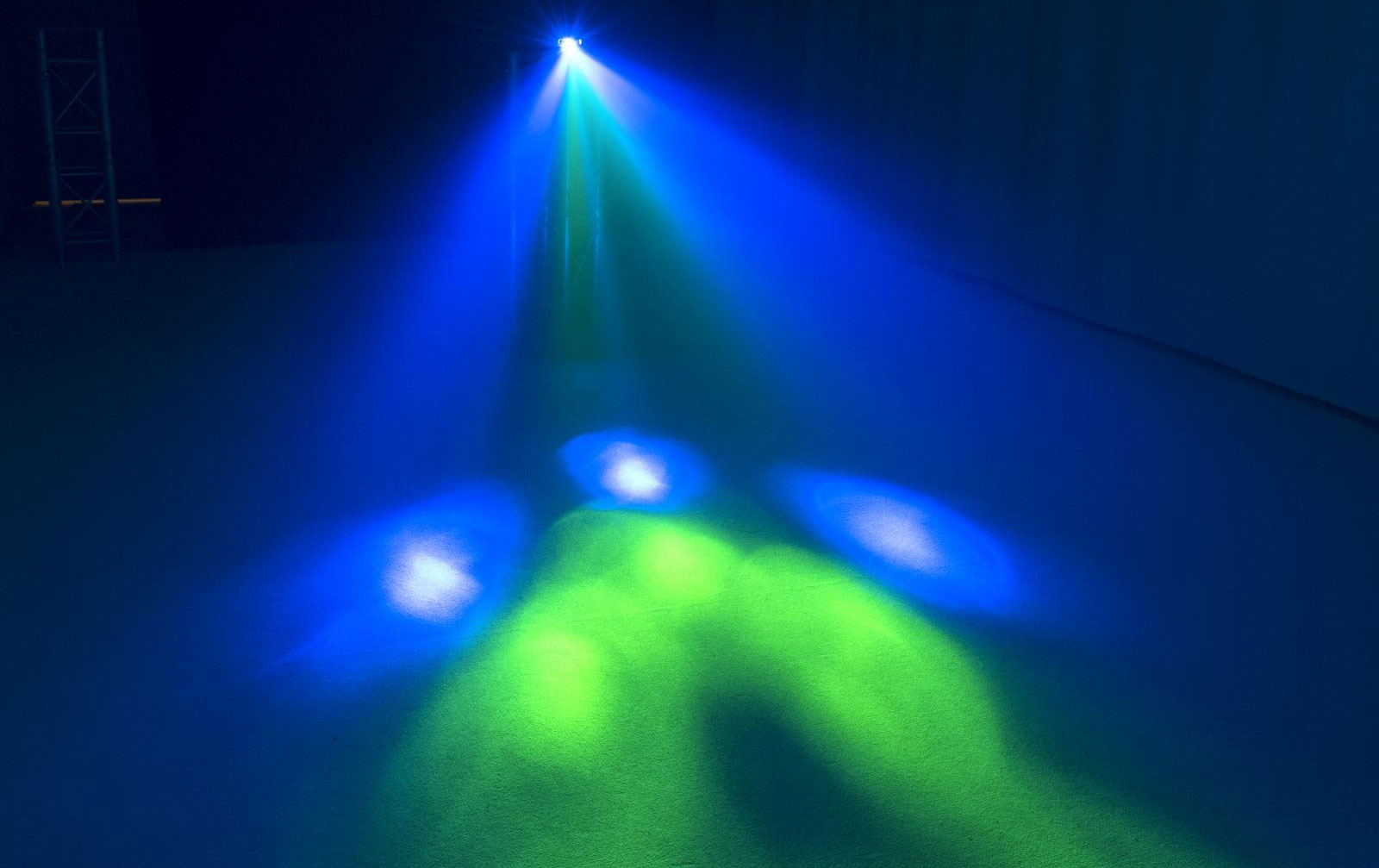 Eurolite LED FE-13 Batteriebetriebener Flowereffekt