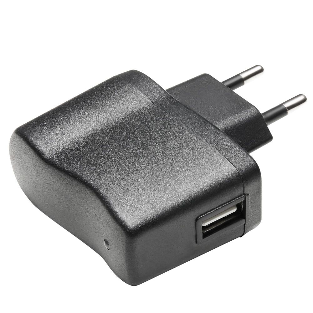 Adam Hall SLED PS USB