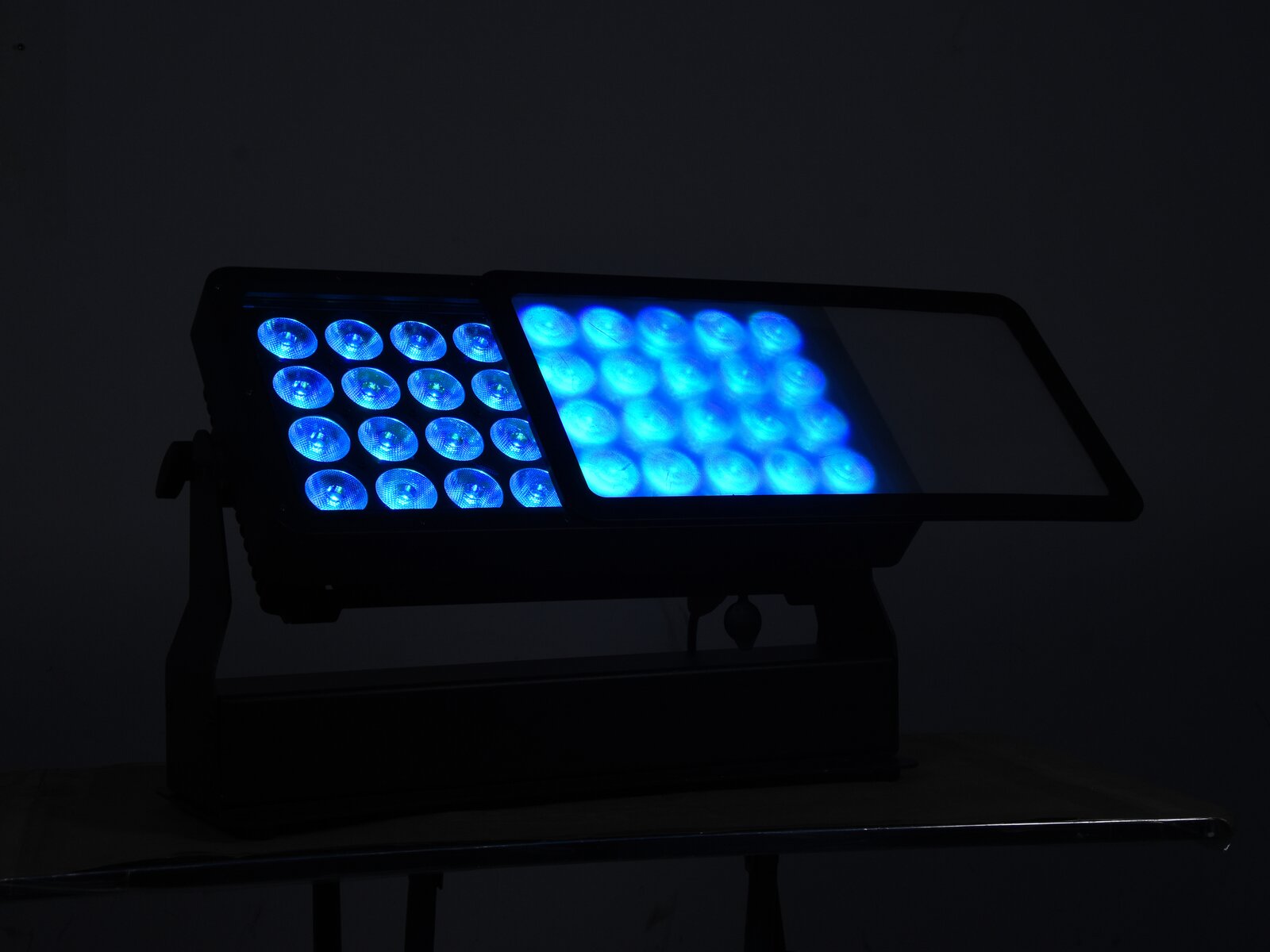 Eurolite Diffusorscheibe 40° für Multiflood Pro IP RGBW Wash MK2