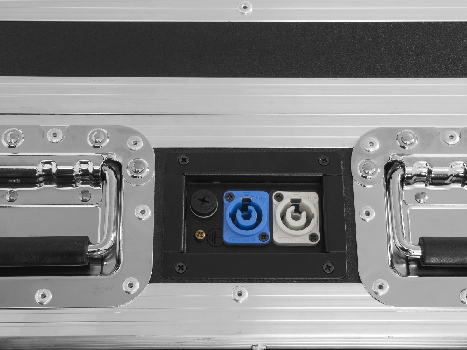 Roadinger Flightcase 4x Akku BAR-6 Glow QCL Flex QuickDMX mit La