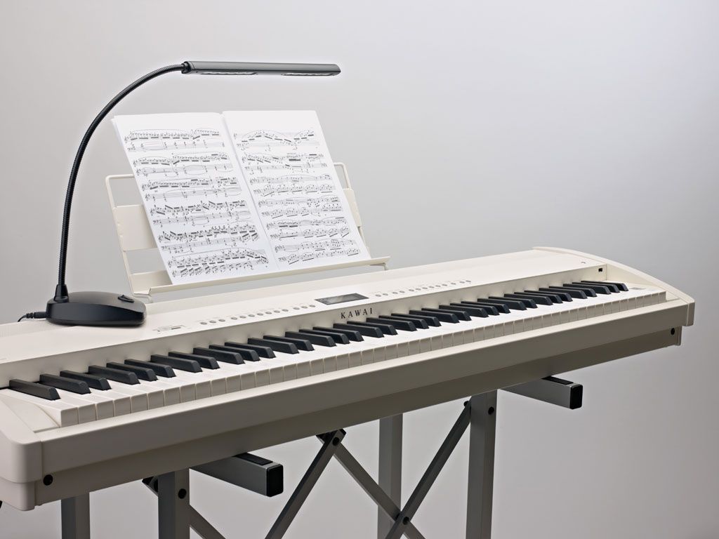 K&M 12296 LED Pianoleuchte, schwarz