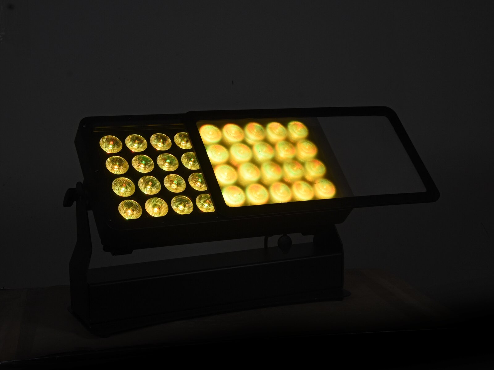 Eurolite Diffusorscheibe 40° für Multiflood Pro IP RGBW Wash MK2