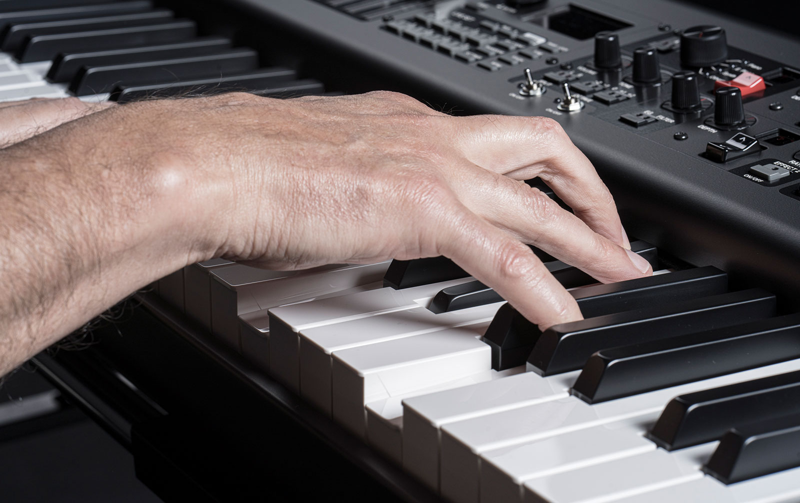 Yamaha YC73 Zugriegel-Orgel