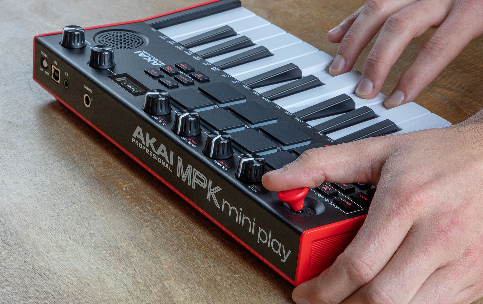 Akai Pro MPK Mini Play MK3