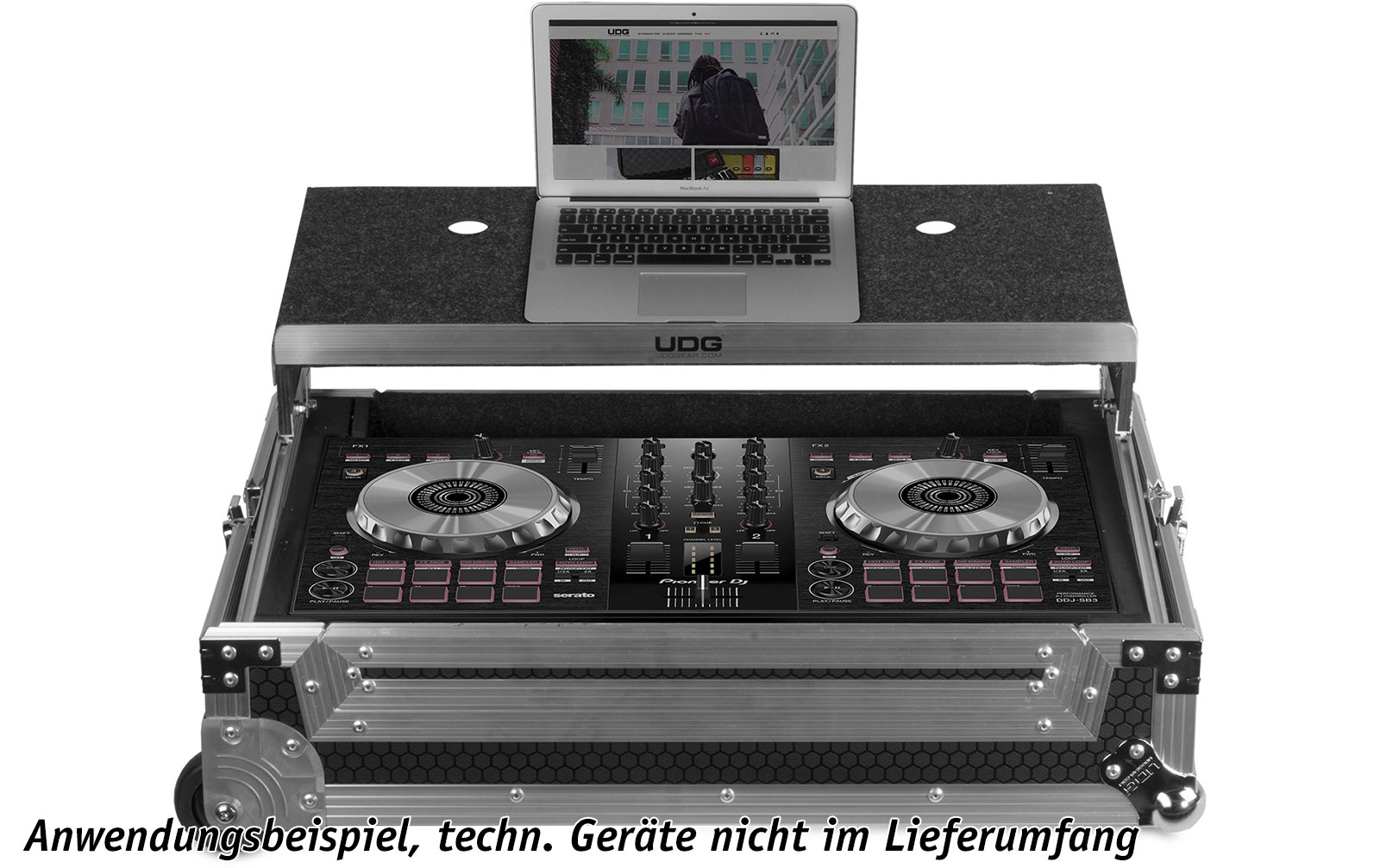 UDG Ultimate Flight Case Multi Format XL Silver Plus (Laptop Shelf, Trolley & Wheels) (U92059SL)