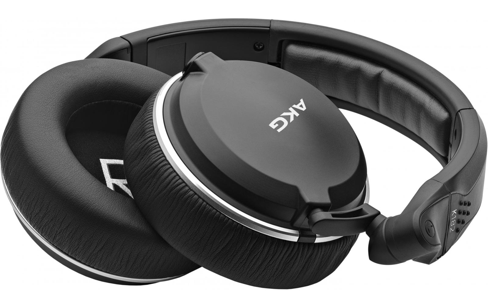 AKG K182