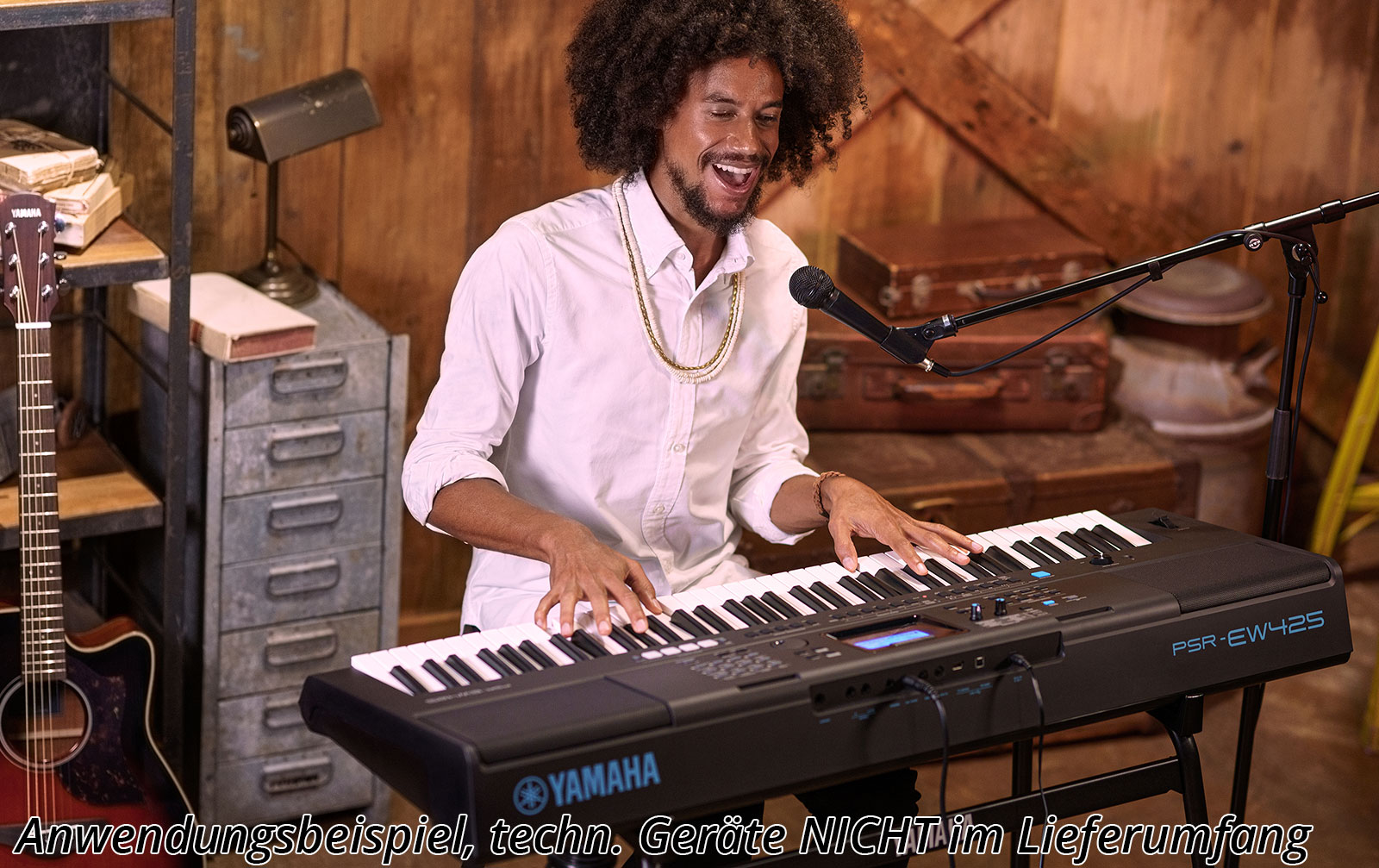 Yamaha PSR-EW425