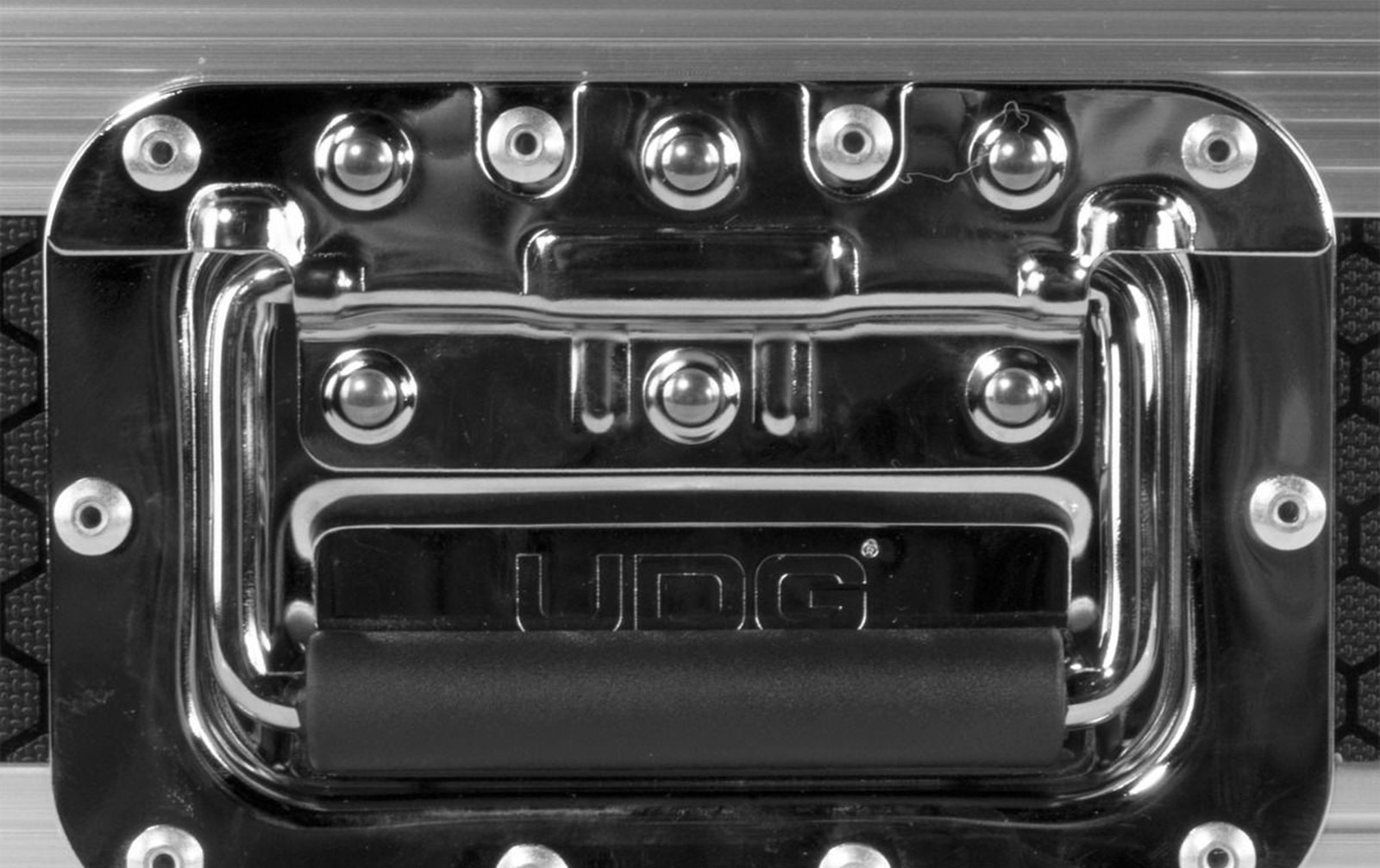 UDG Ultimate Flight Case Pioneer DDJ-800 Silver Plus (L) (U92071SL)