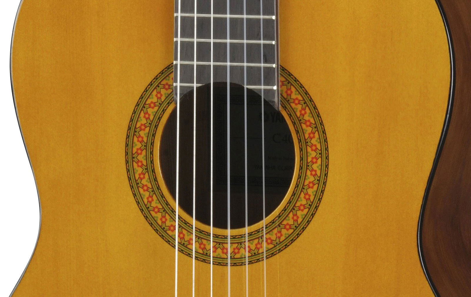 Yamaha C40