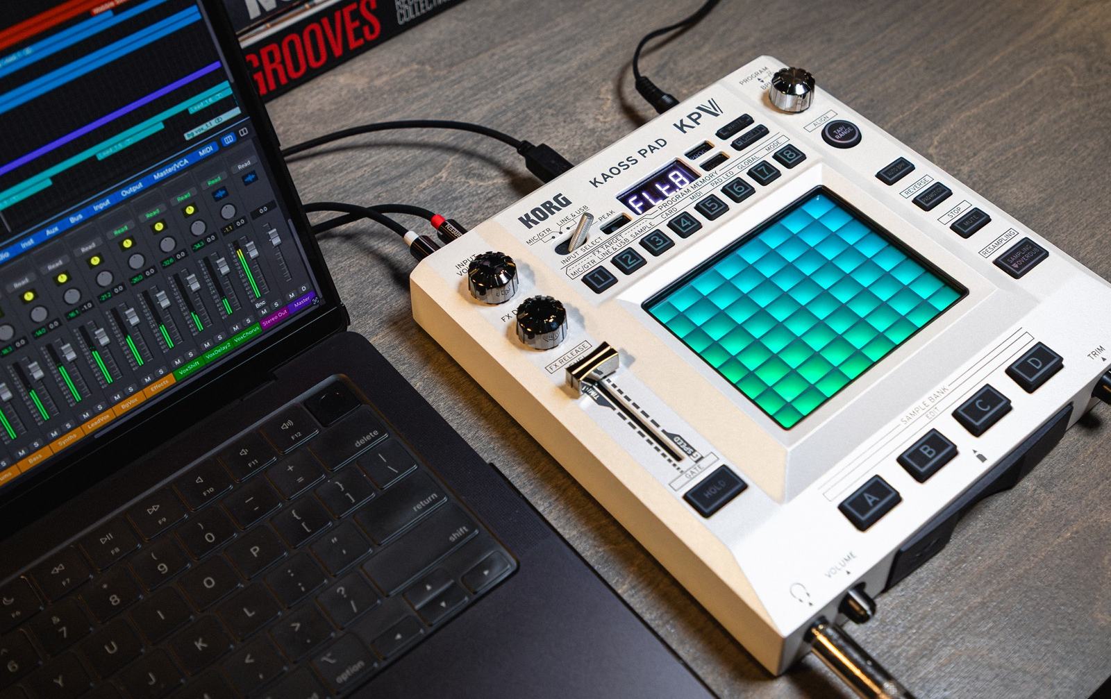 Korg KAOSS PAD V