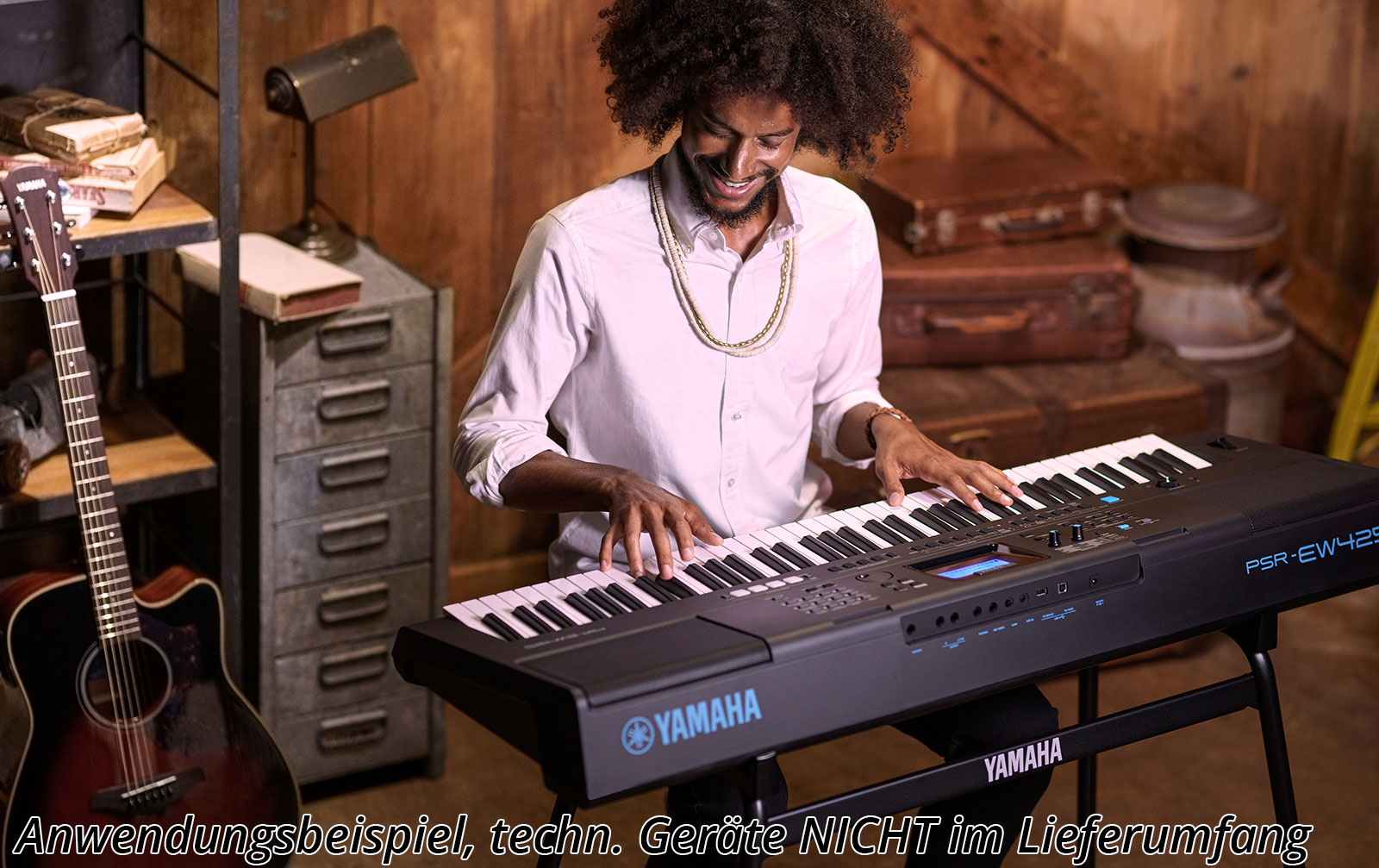 Yamaha PSR-EW425