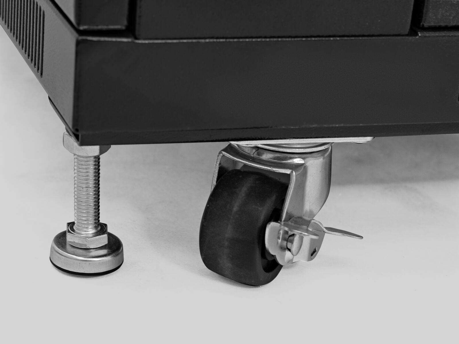 Roadinger SSC-28 Stahlschrank mit Glastür 28HE