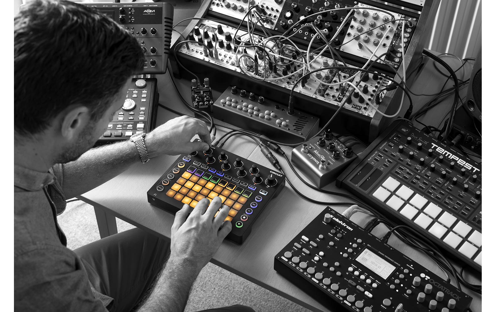 Novation Circuit
