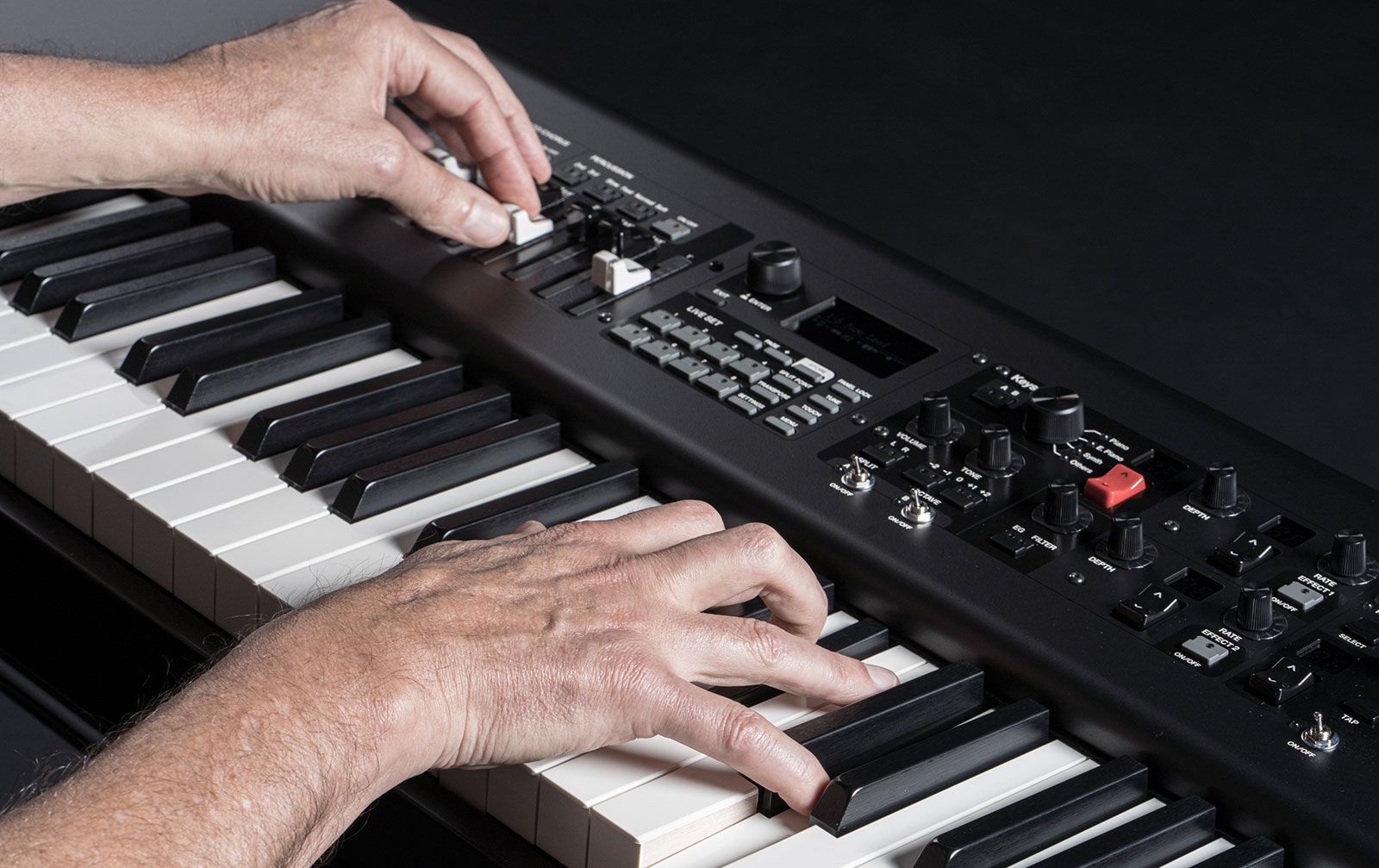 Yamaha YC88 Zugriegel-Orgel