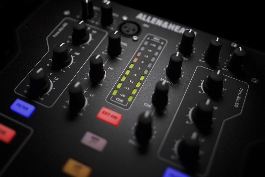 Allen & Heath Xone 23