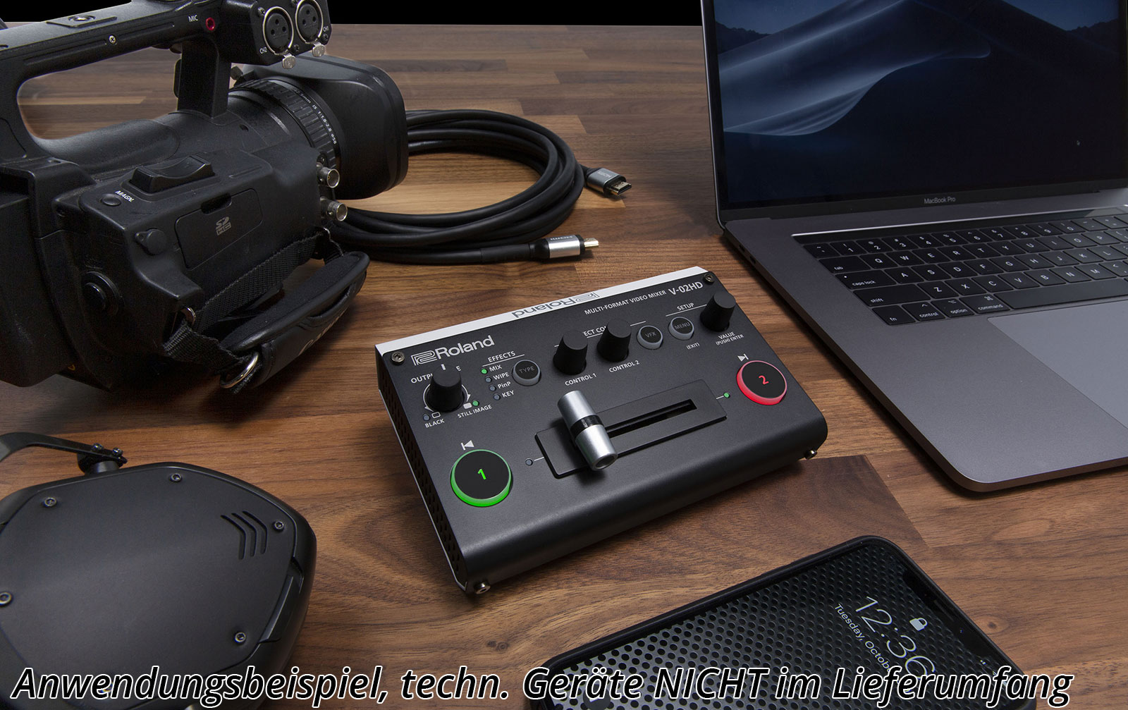 Roland V-02HD Micro Video Switcher