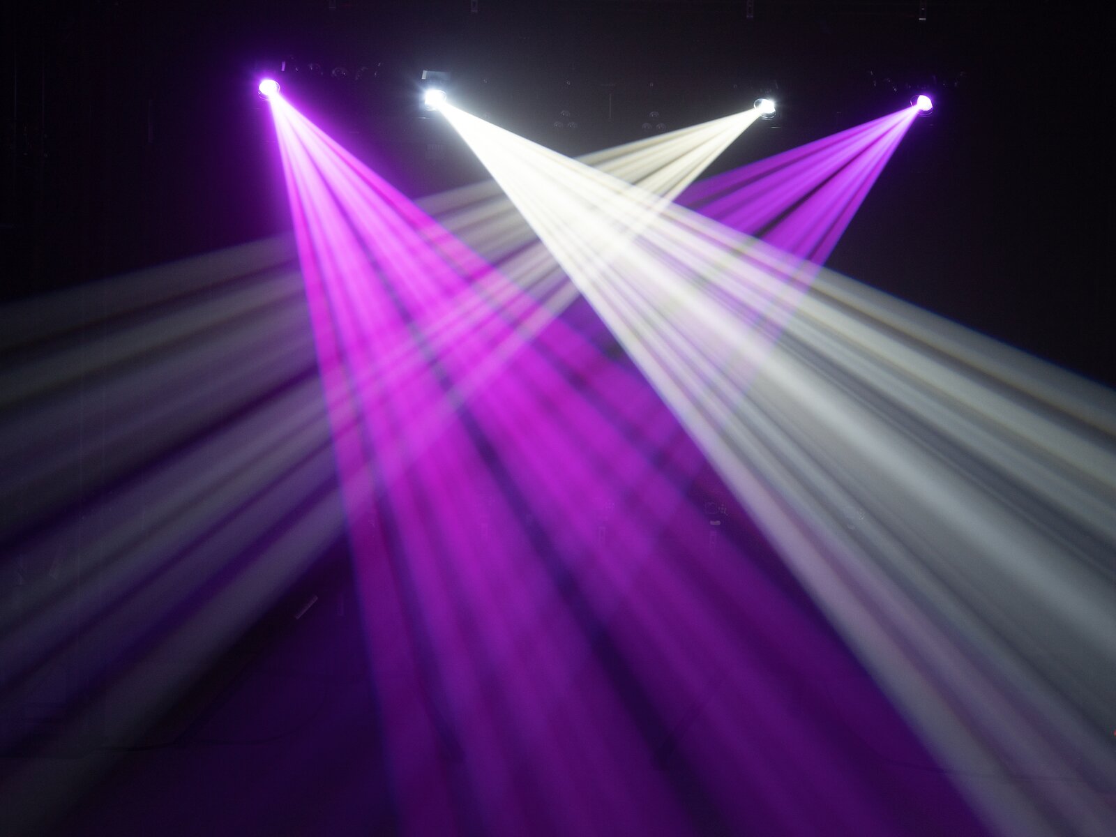 Eurolite LED Twin Scan Bar