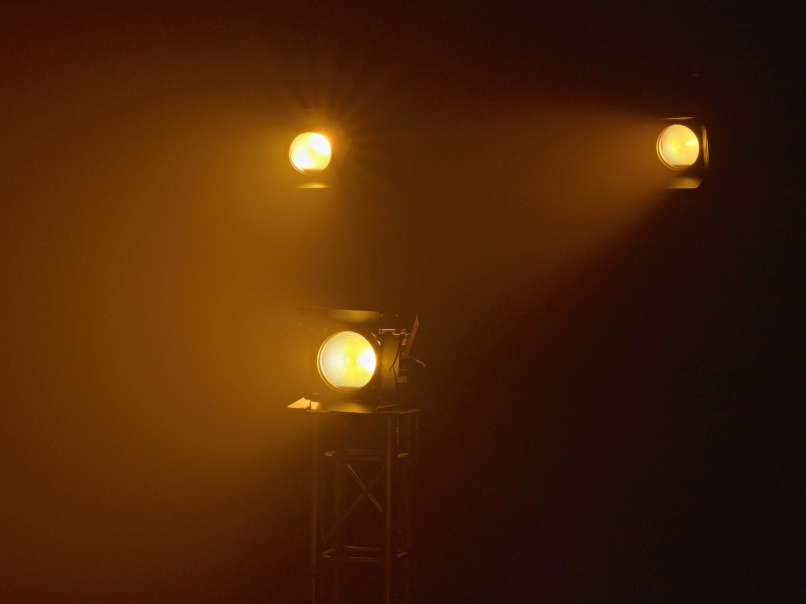 Eurolite LED THA-230F Theater-Spot