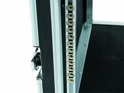 Roadinger Verstärkerrack SP-2, 6HE, Shock-Proof