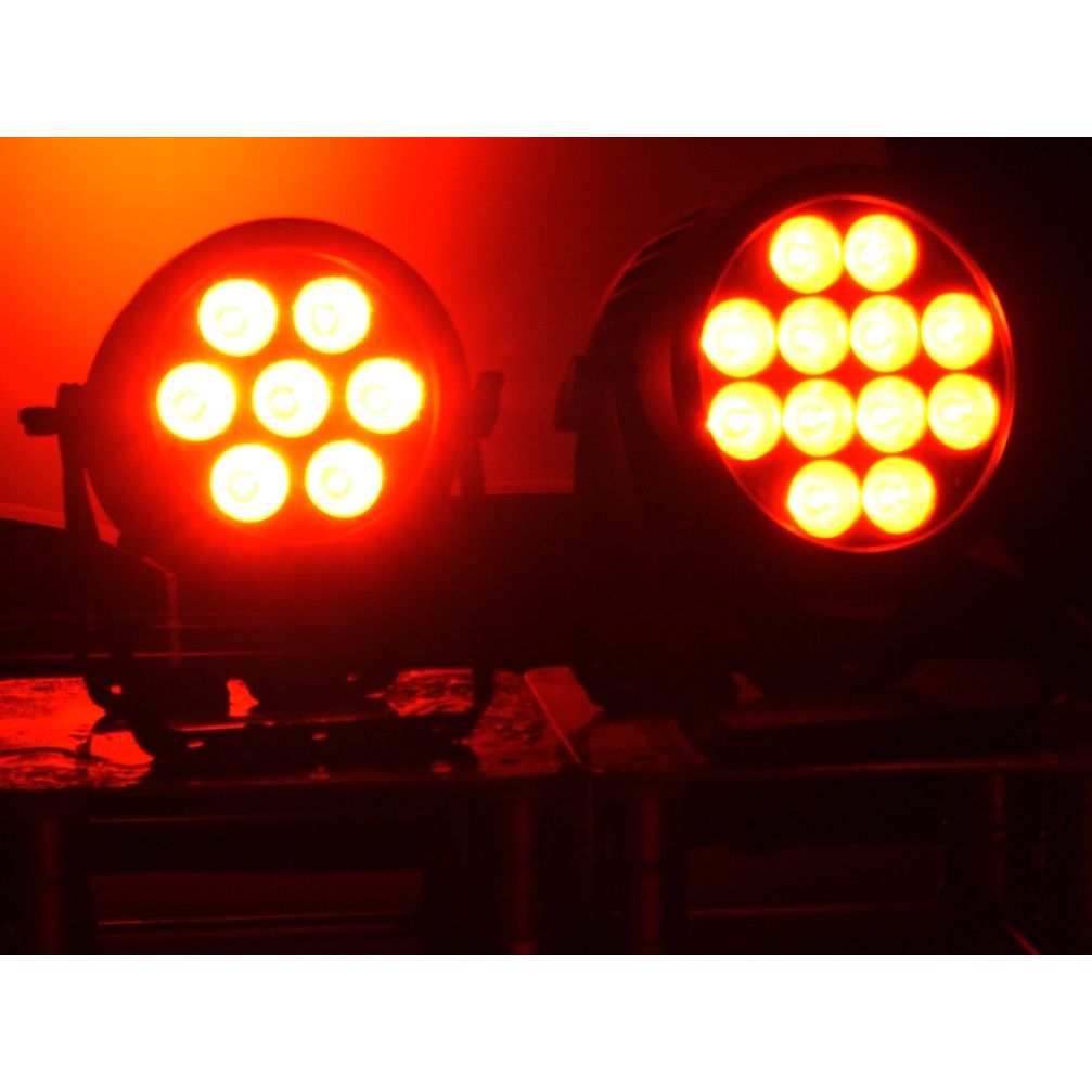 Eurolite LED IP PAR 7x8W QCL Spot
