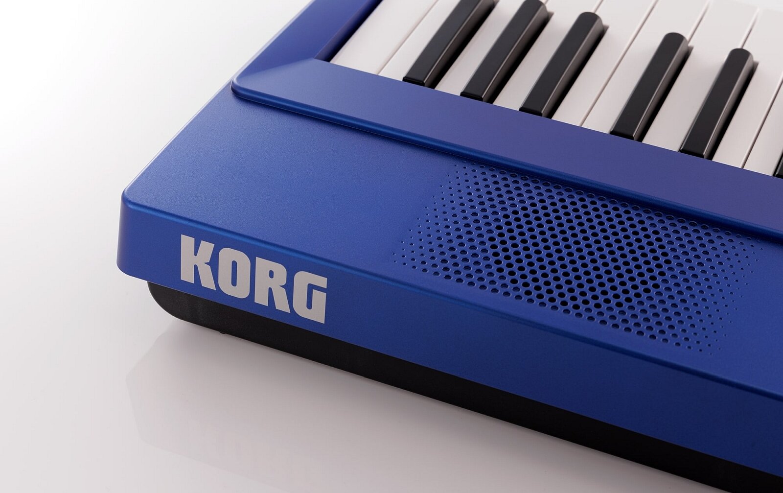 Korg Liano Digitalpiano, Metallic blau