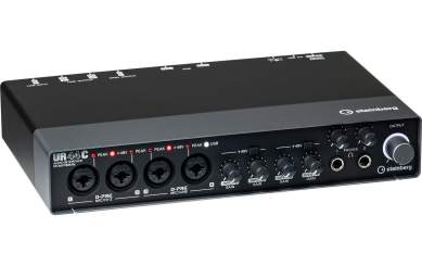 Steinberg UR44C
